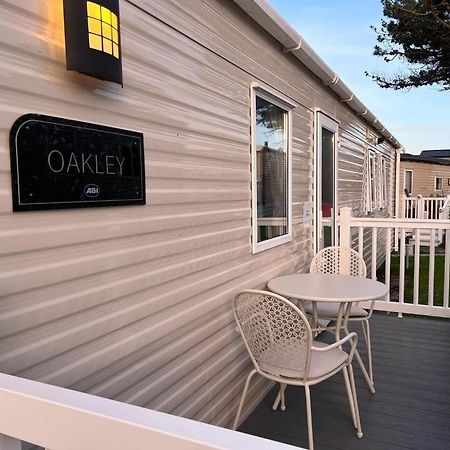 Newquay Bay Resort - Spacious - Sleeps 6 - Close To Porth Beach Extérieur photo