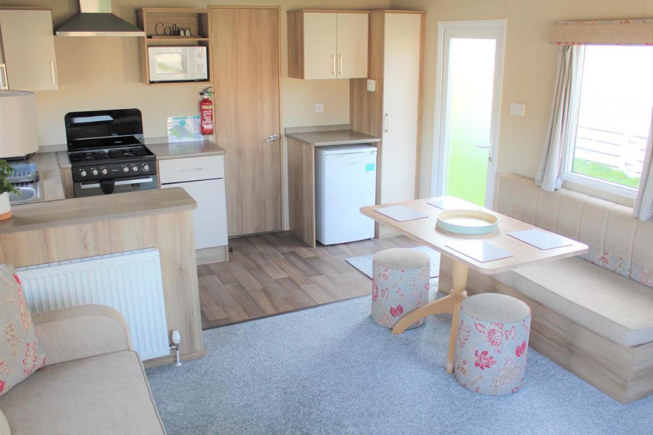 Newquay Bay Resort - Spacious - Sleeps 6 - Close To Porth Beach Extérieur photo
