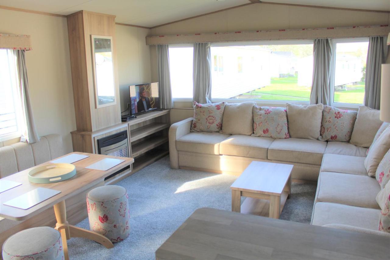 Newquay Bay Resort - Spacious - Sleeps 6 - Close To Porth Beach Extérieur photo