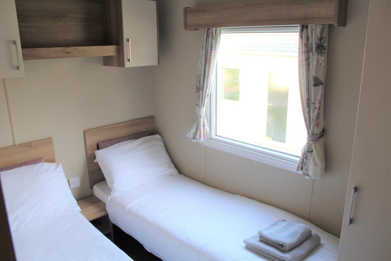 Newquay Bay Resort - Spacious - Sleeps 6 - Close To Porth Beach Extérieur photo