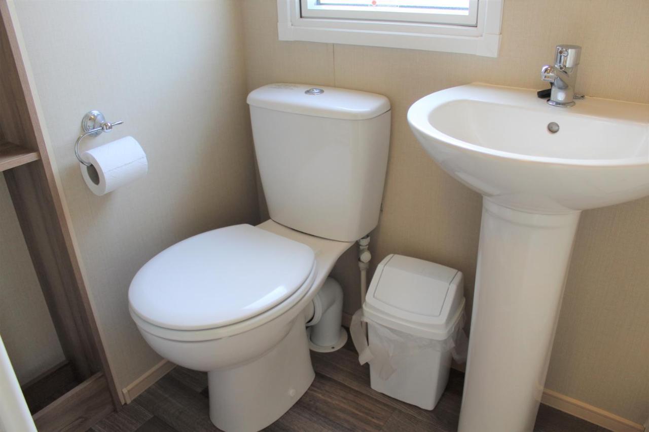 Newquay Bay Resort - Spacious - Sleeps 6 - Close To Porth Beach Extérieur photo